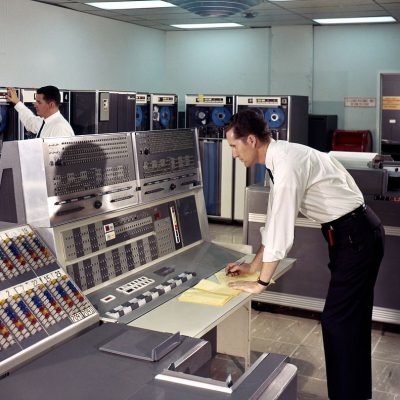 Computer Room Oak Ridge 1960s

More:

 DOE Photo Oak Ridge Tennessee. Original public domain image from Flickr